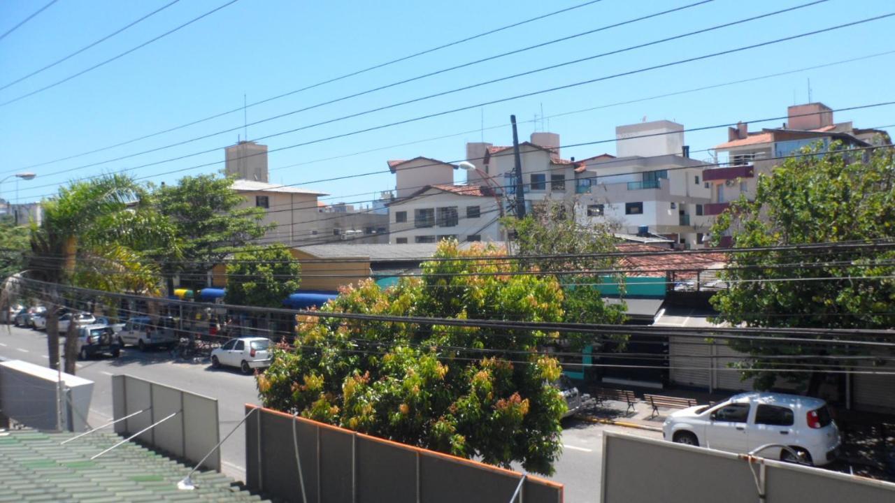 Apartment La *