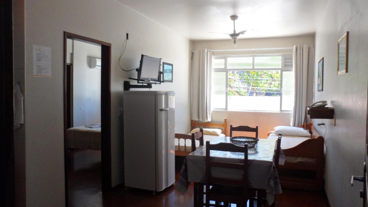 La Apartment *